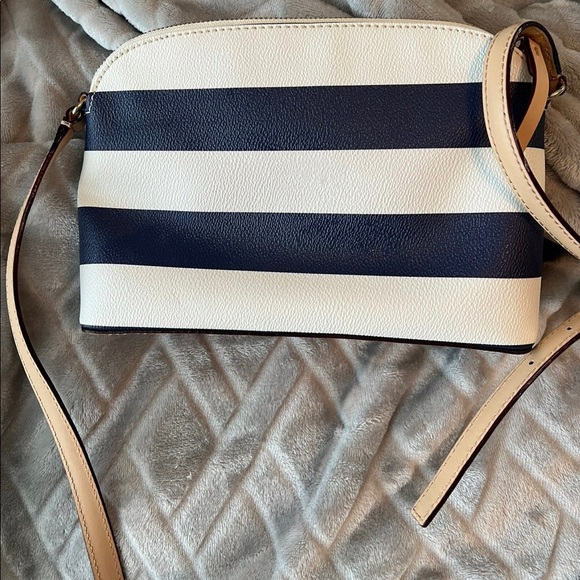 Kate Spade New York striped Crossbody - Picture 2 of 5